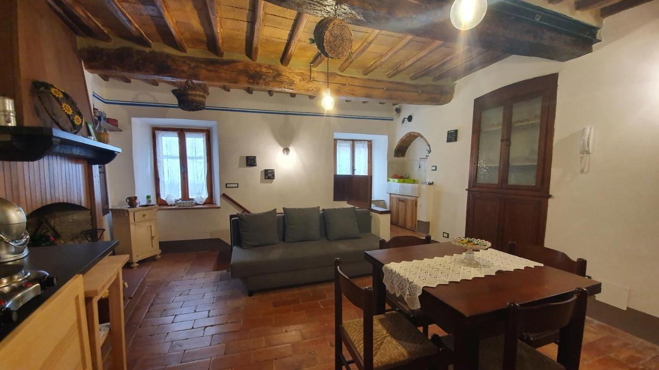 Le Casette di Civitella- La casa di Rolando e Gina Appartamento Civitella Del Lago Esterno foto